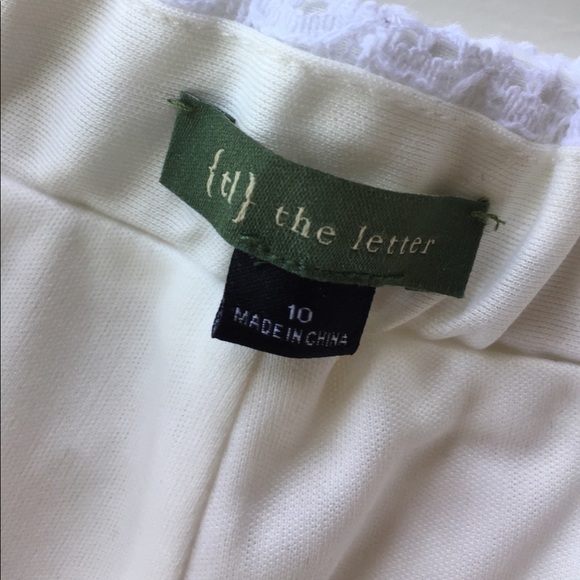 The Letter Lace Capri Pants- Mint Condition - Picture 2 of 6