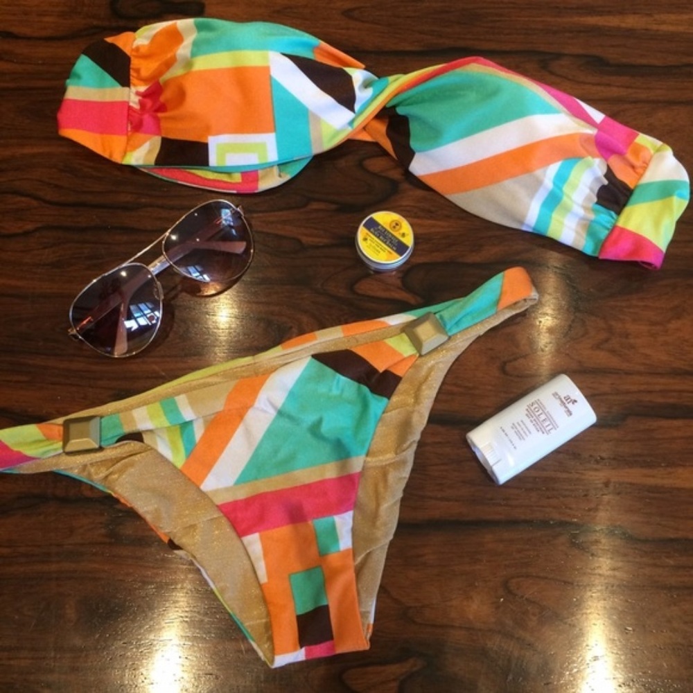 Vitamin A bandeau bikini