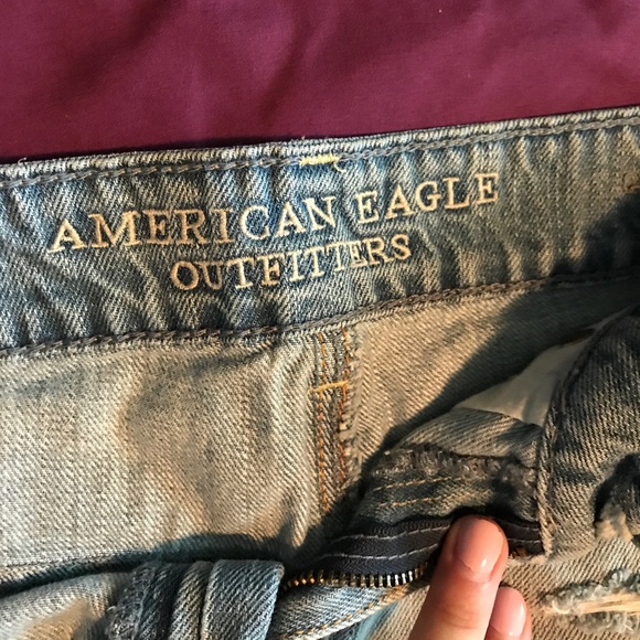 American Eagle high waisted shorts - Picture 3 of 4