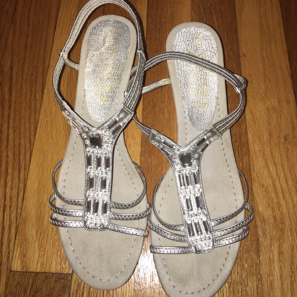silver wedges