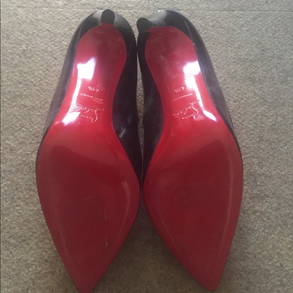 Authentic patent leather Christian Louboutin heels - Picture 4 of 7