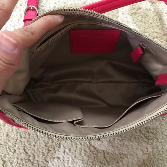 Coach Crossbody - Picture 2 of 3