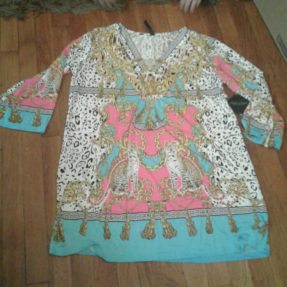 Print dress with tags