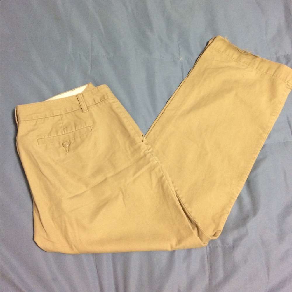 Gap petite khaki pants