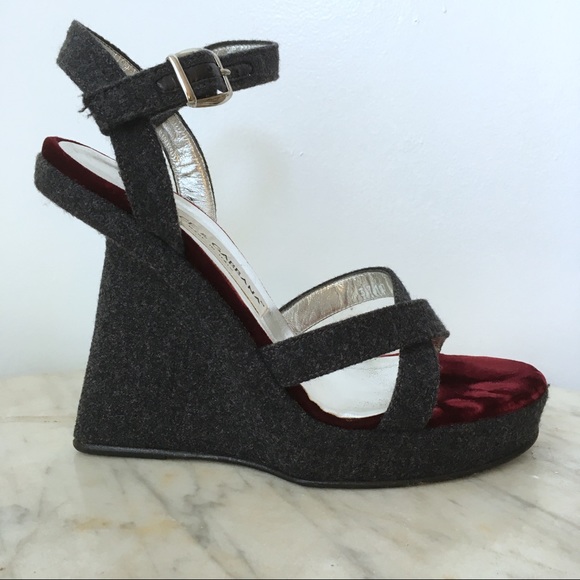 Dolce & Gabbana grey flannel wedge - Picture 1 of 7