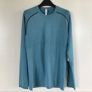 Metal Vent Tech long sleeve shirt