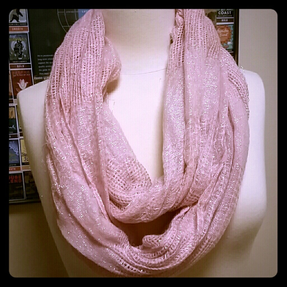 Infinity scarf