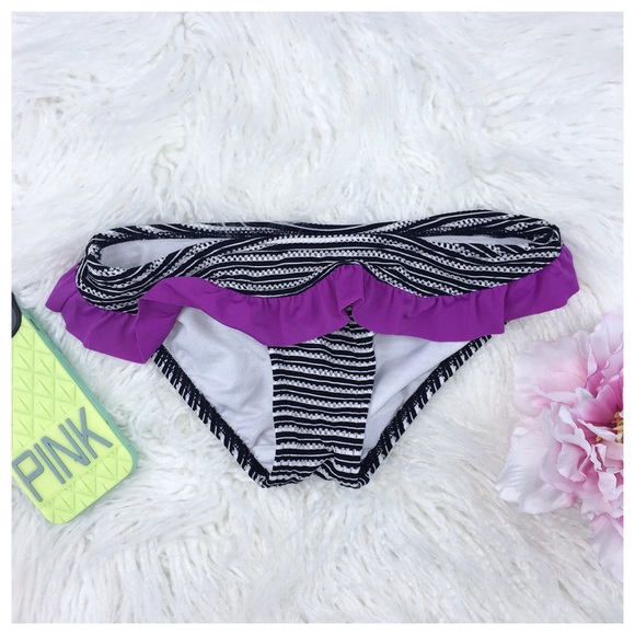 Billabong Striped Two-Piece Swimsuit - Picture 5 of 6