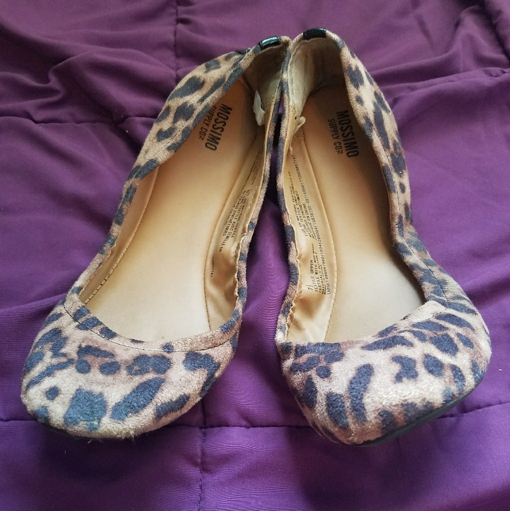 7.5 ballet cheetah flats MASSIMO