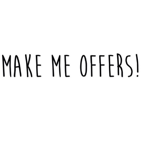 EVERYTHING - Picture 1 of 1