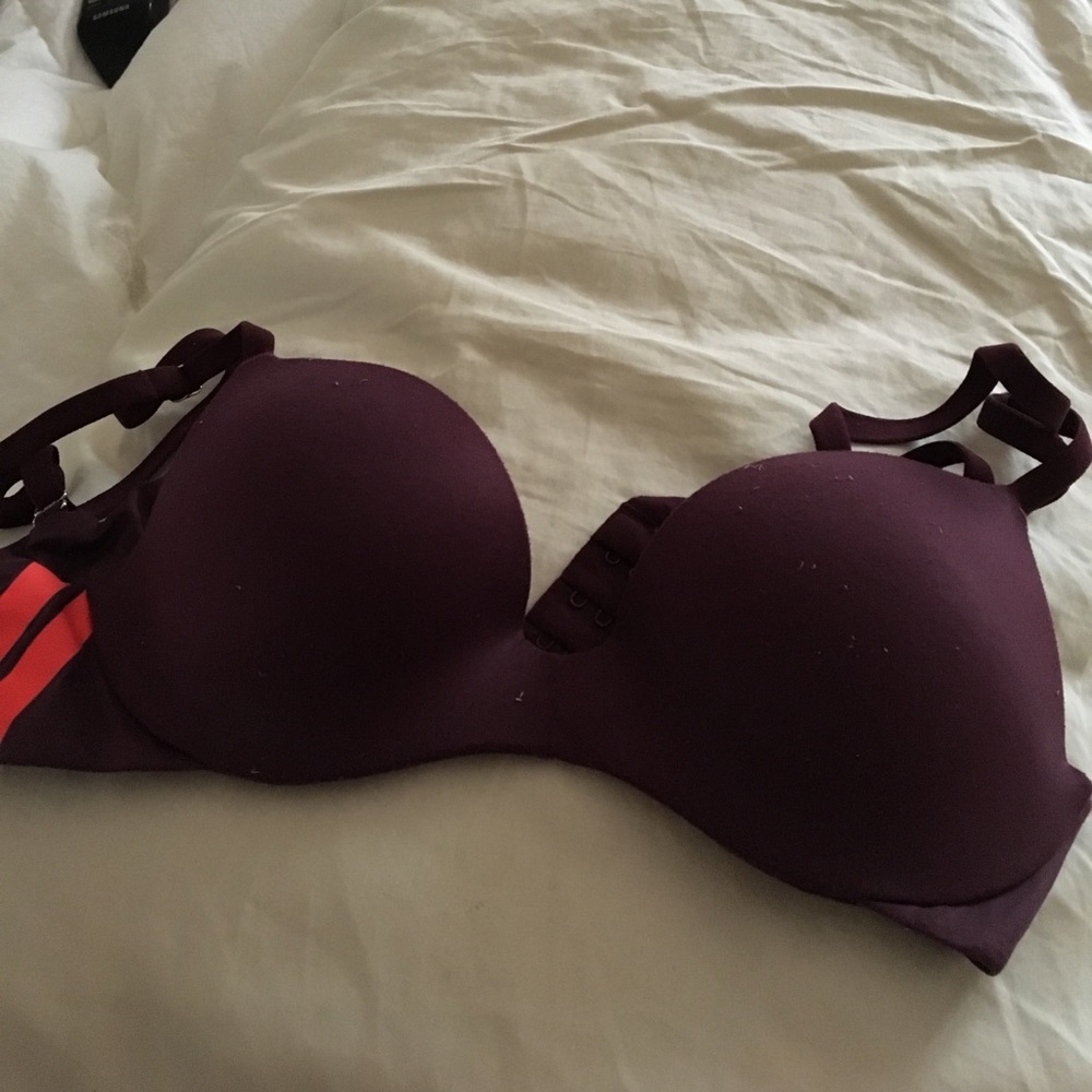 Victoria's Secret pink push-up bra 32A
