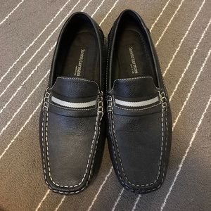 Men's black slip on loafer