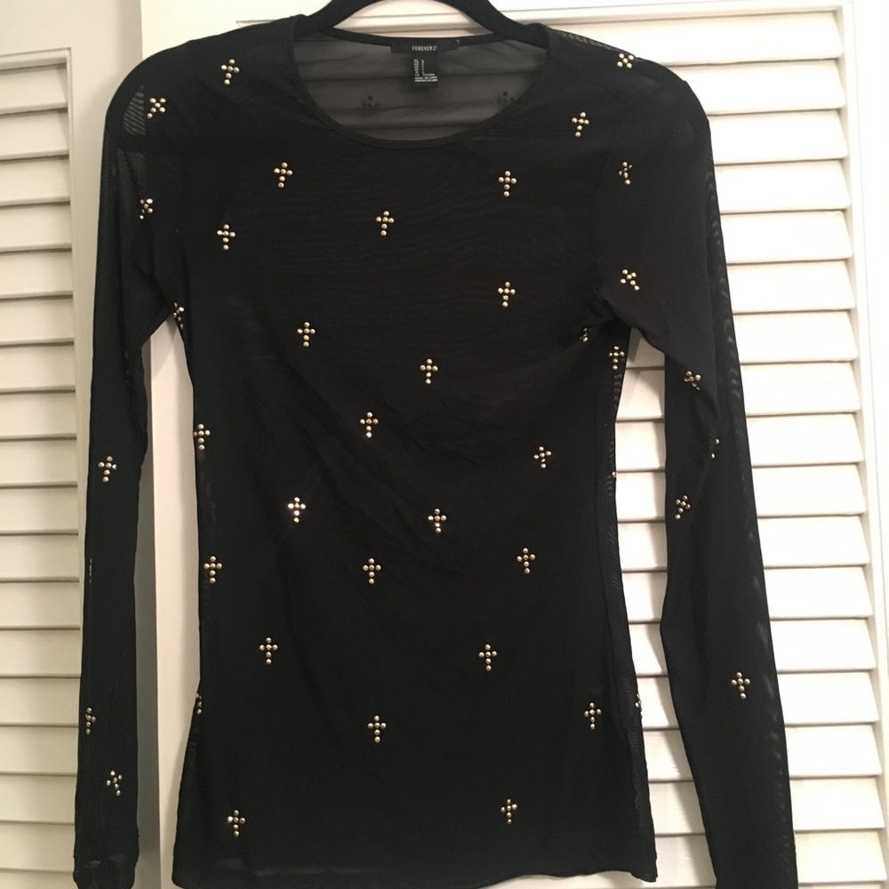 Black mesh shirt with gold details