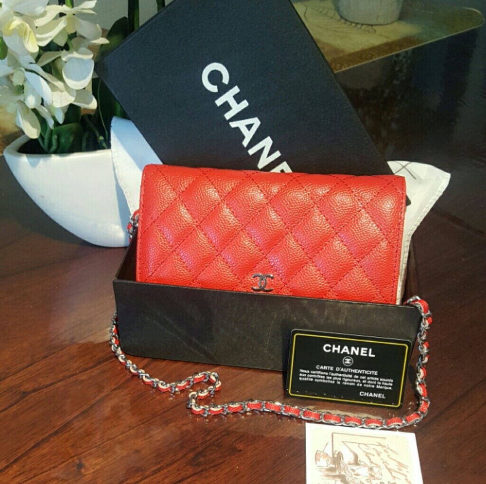 Caviar leather woc
