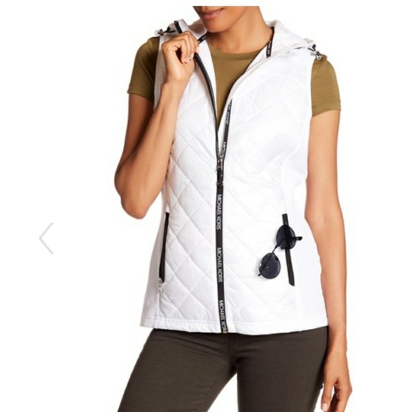 SOLDxMichael Kors Quilted Vest - Picture 1 of 3