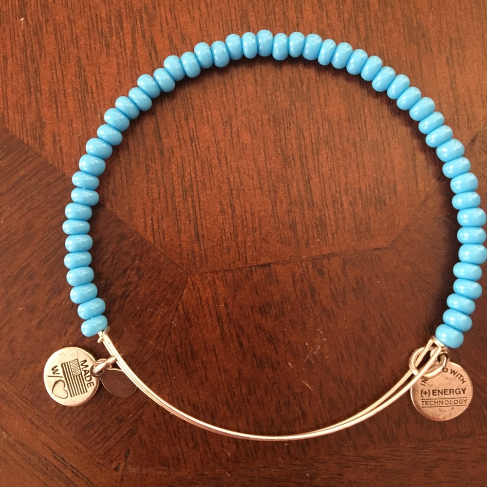 Alex and Ani blue bead bracelet NWOT