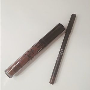 Kylie Matte Liquid Lipstick and Lip Liner