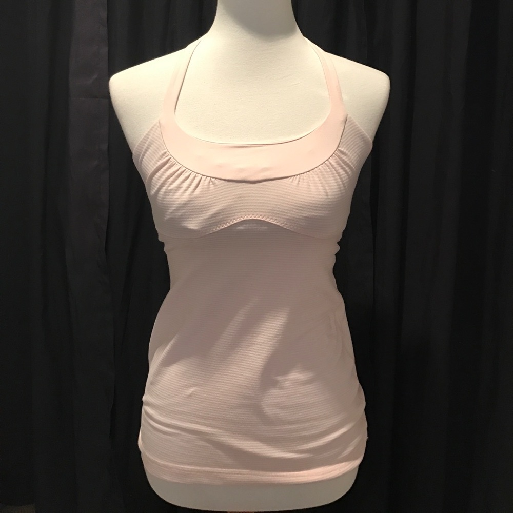 🍋lululemon light pink tank top🍋
