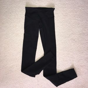 SIZE 2 LULULEMON (full length) leggings
