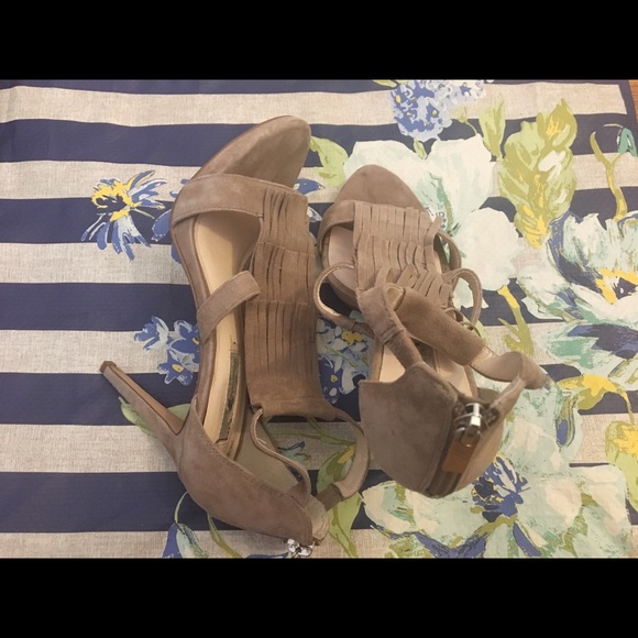 Taupe, International Concepts Heels! - Picture 2 of 5