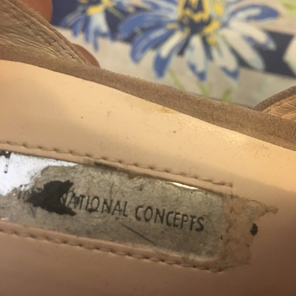 Taupe, International Concepts Heels! - Picture 5 of 5