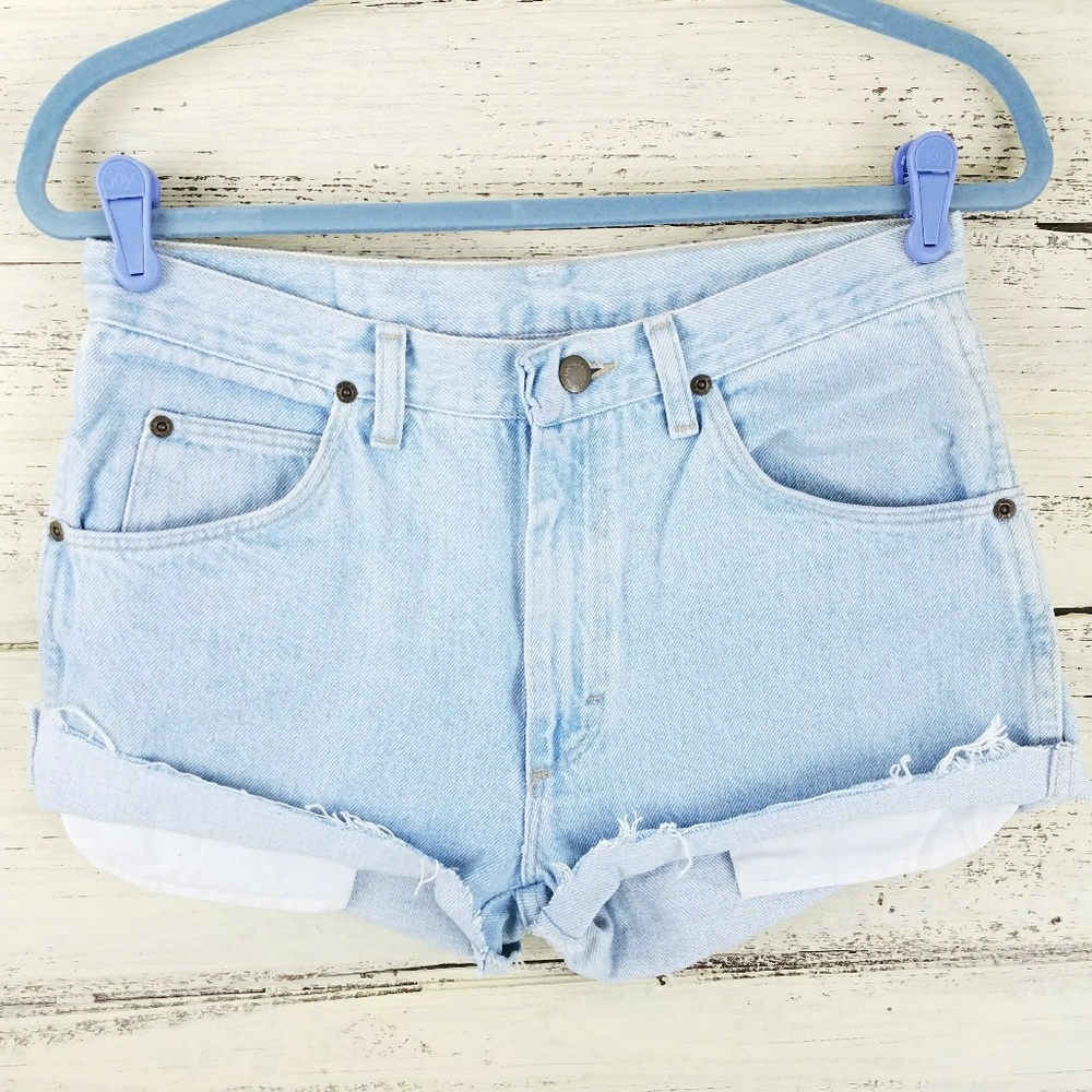 Wrangler Light Wash High Waisted Cut Off Shorts
