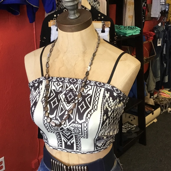 Top - Picture 3 of 3