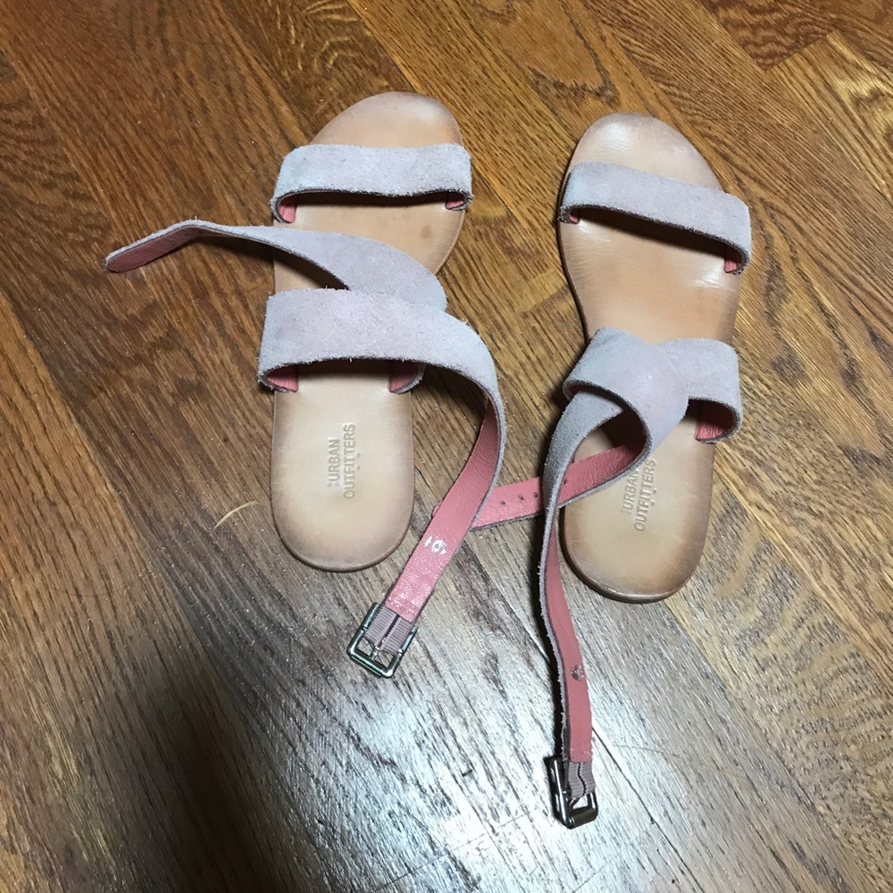 Urban outfitters mauve/pink sandals