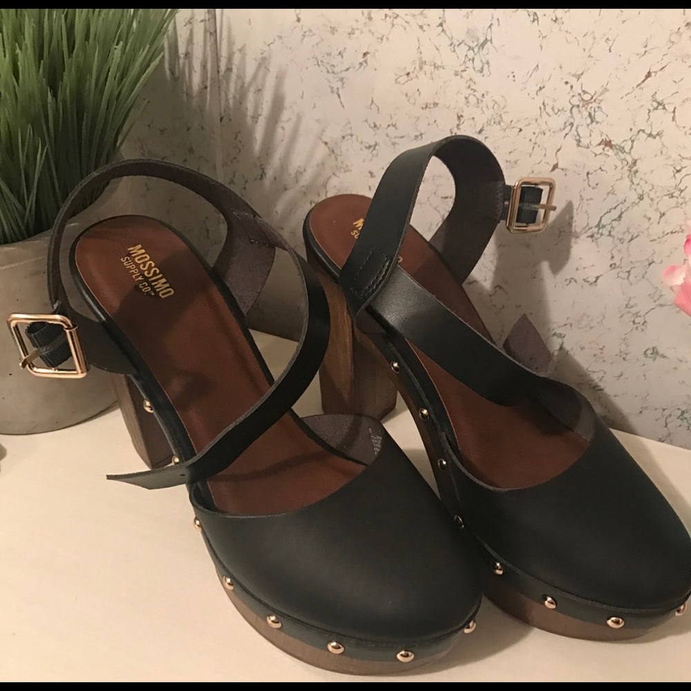 Mossimo Black Wooden Heels