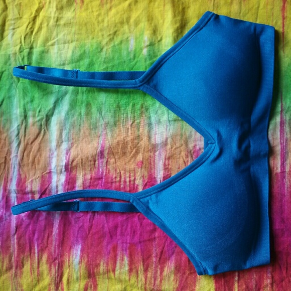 💜BRAND NEW💜 Bundle of 4 Bras - Picture 3 of 5