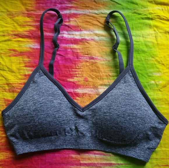 💜BRAND NEW💜 Bundle of 4 Bras - Picture 5 of 5