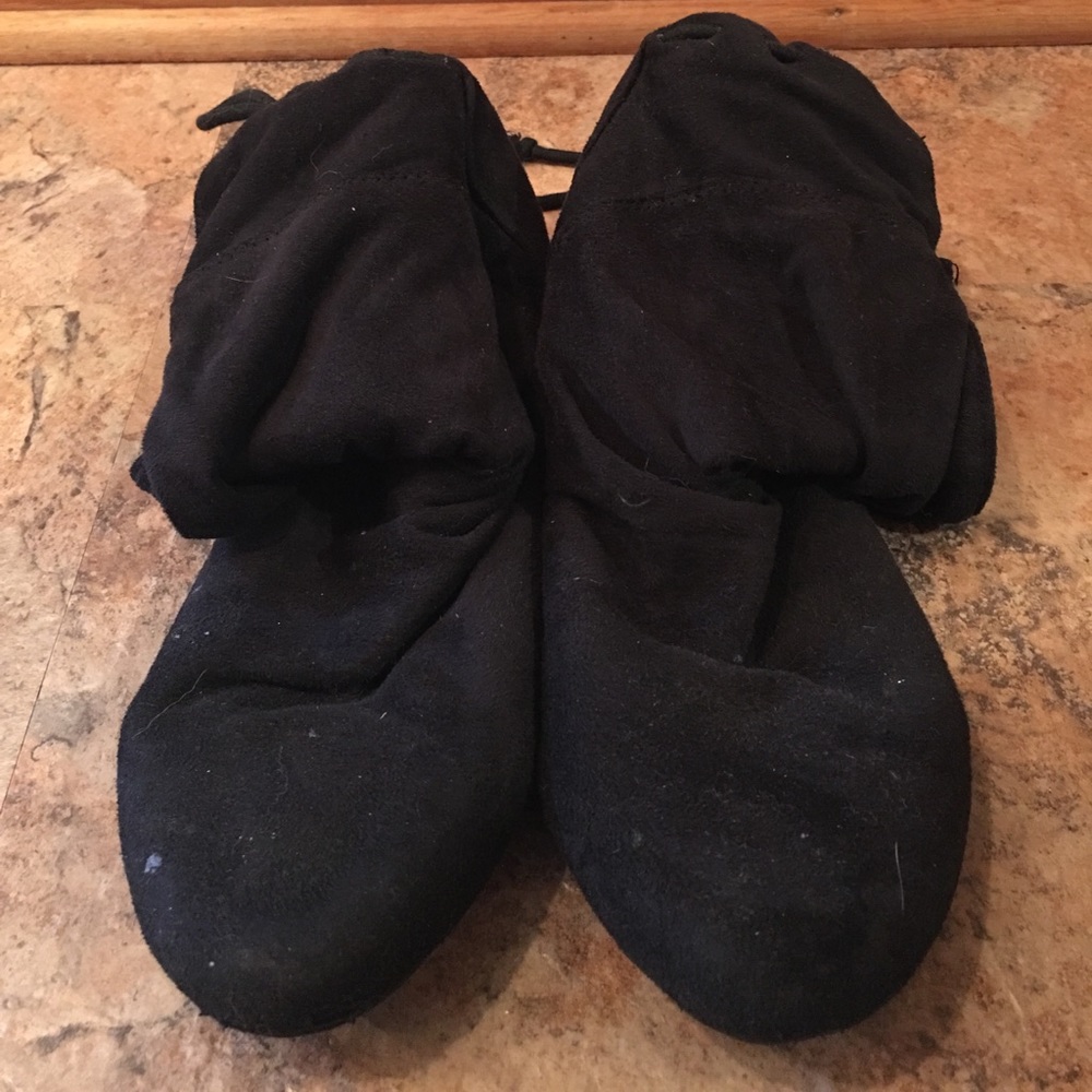 Booties - Picture 3 of 4