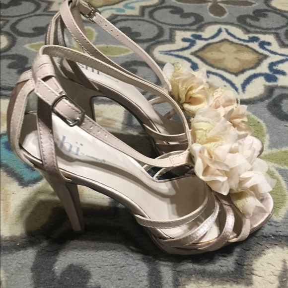 Nude shoe by shi - Picture 2 of 5