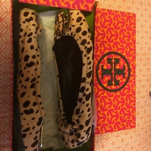 Leopard Tory Burch flats