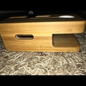 iPhone Iwatch charging dock