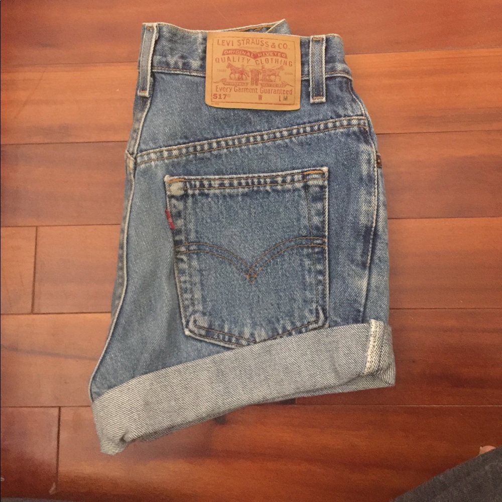 vintage levi's jean shorts