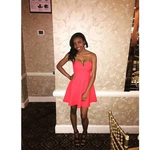 Meet your Posher, Cassandra