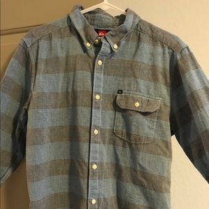 Quicksilver long sleeve shirt