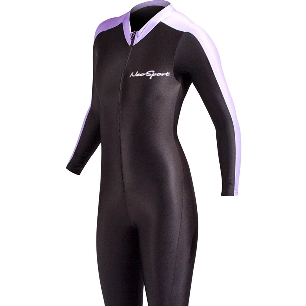 New w/o Tags wet suit swim wear