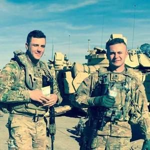 Meet your Posher, Devin