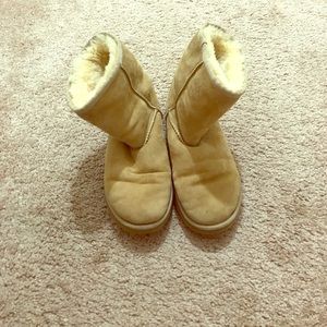 Authentic UGG classic short boots sand color
