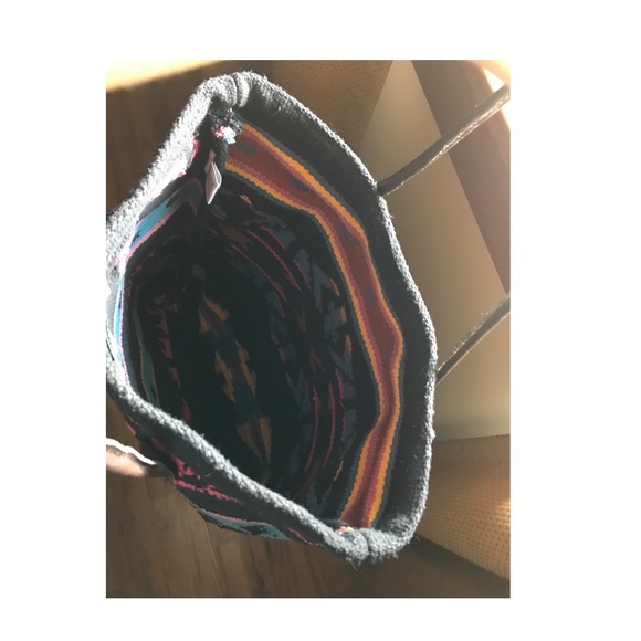 Aztec pattern tote - Picture 6 of 6