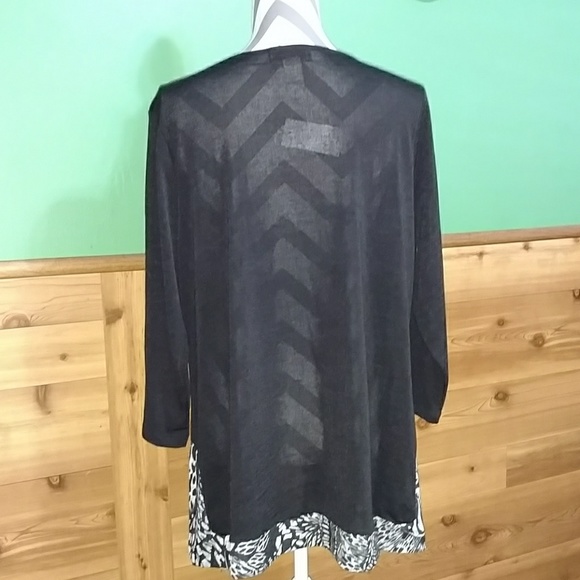 Covington woman designer top - Picture 4 of 5