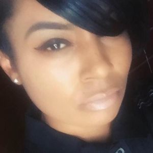 Meet your Posher, Felicia