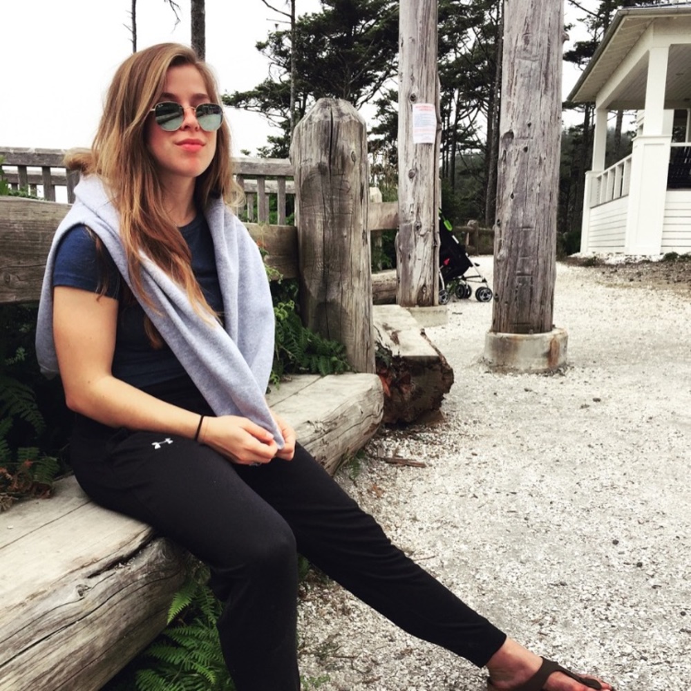 Meet your Posher, Lily