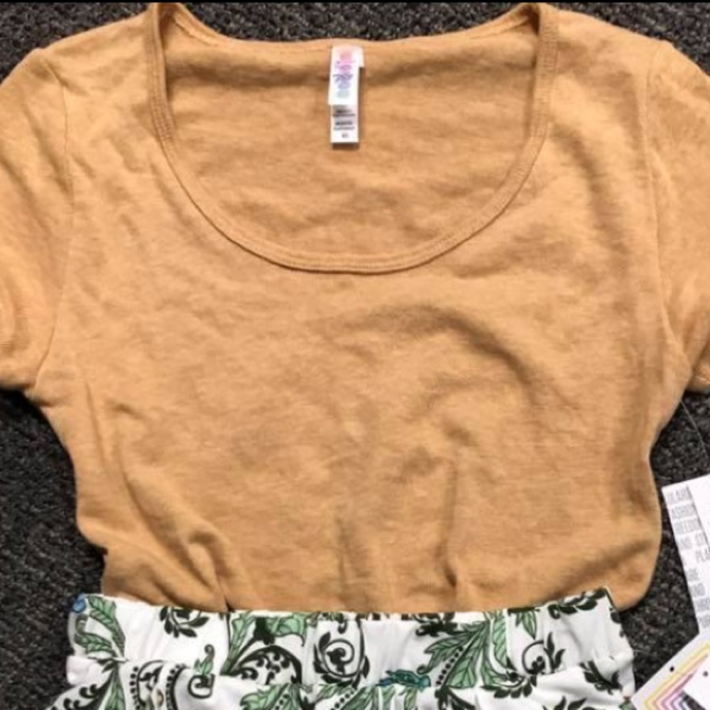 Lularoe Classic T