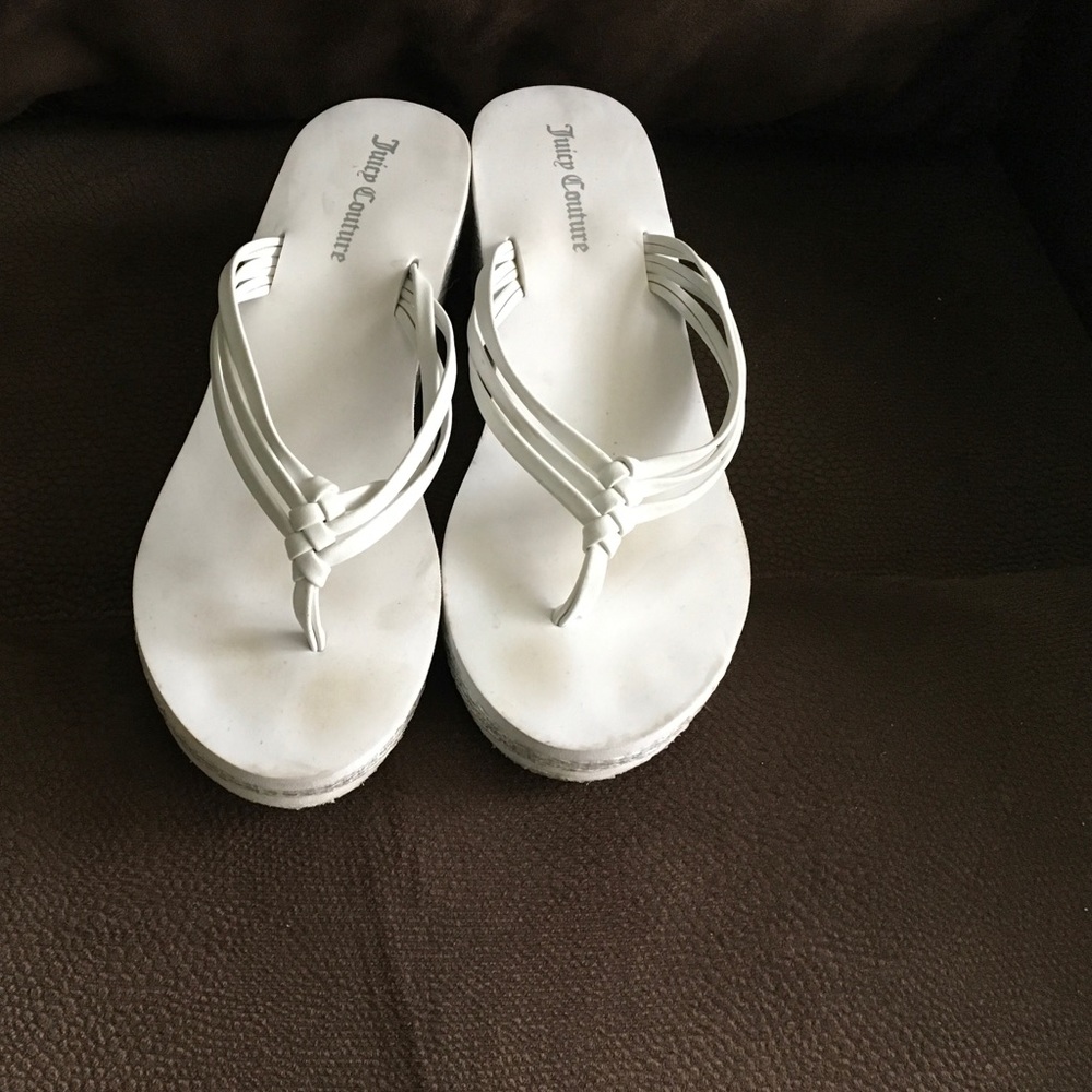 Juicy Couture platform flip flops