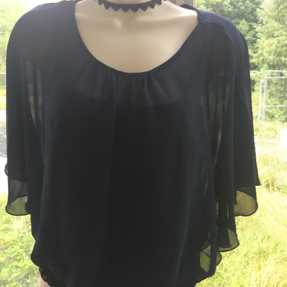 By By short sleeve shirt size Medium Navy Blue