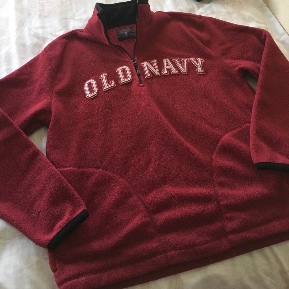 Old navy sweater