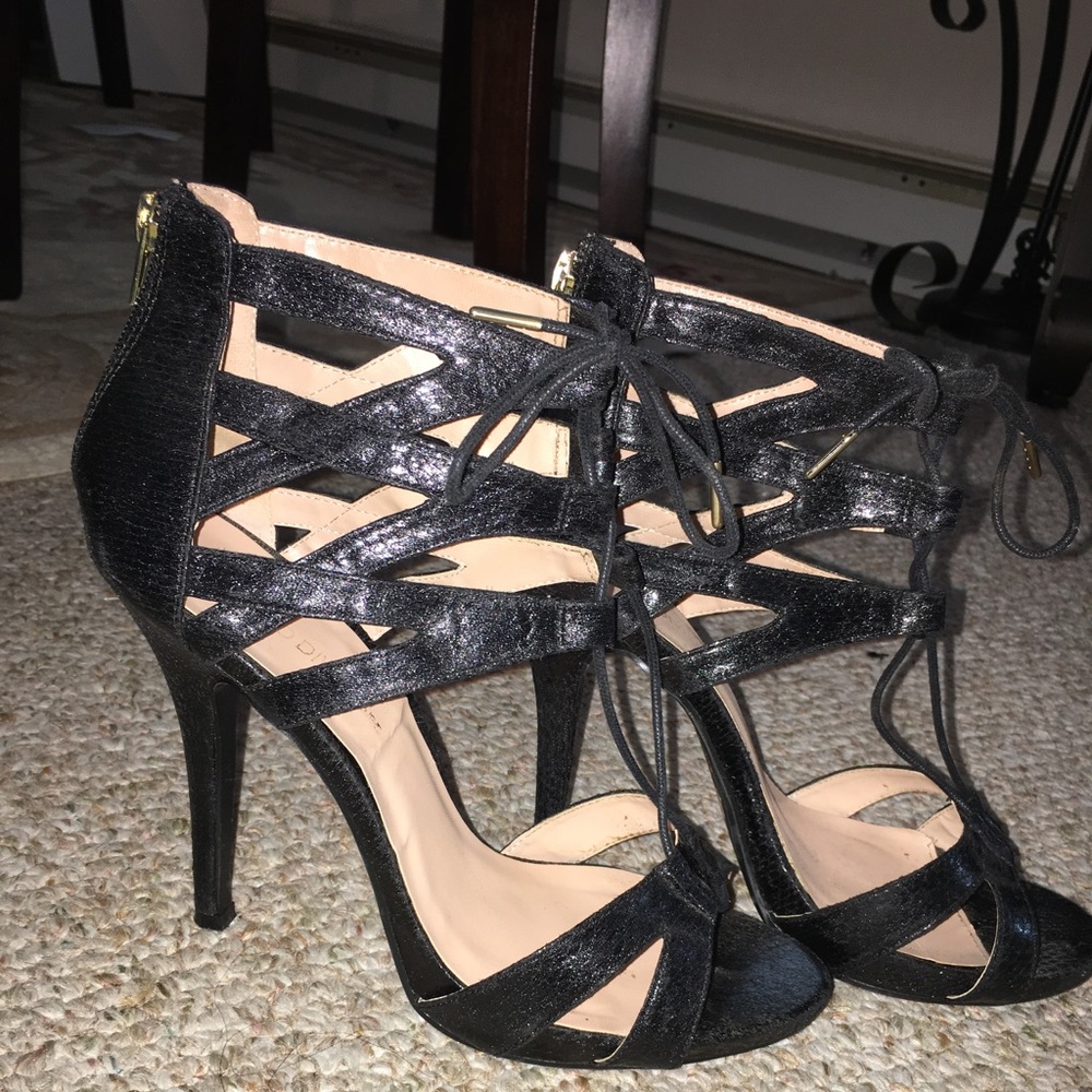 Lola Shoetique Black strappy high heels